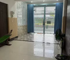 109. Nhà 10 Triệu 3 Phòng Ngủ Gần Vincom Hùng Vương Thuận Lợi Cho Việc KD