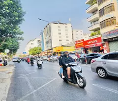 Bán nhà mặt tiền kinh doanh Hoàng Văn Thụ, P4, Tân Bình, 90m2, 2 tầng, nhỉnh 19 tỷ