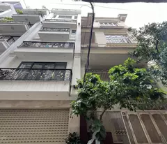 Phố Vũ Tông Phan, ô tô qua kinh doanh, nhà đẹp 39m2 x5 tầng, 7.59 tỷ, sổ vuông A4