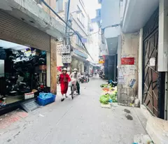 HÀNG HIẾM ĐỐNG ĐA - NHÀ MỚI ĐẸP - KINH DOANH ĐỈNH - CÁCH PHỐ 50M