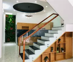 Bán nhà lầu vuông vắn TT Quận 9 DTSD 145m2
