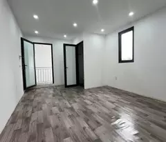 Chính chủ gửi bán tập thể Quan Hoa, Cầu Giấy, tầng 4+5, nhà mới 3 ngủ đủ công năng