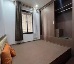Chính chủ gửi bán tập thể Quan Hoa, Cầu Giấy, tầng 4+5, nhà mới 3 ngủ đủ công năng