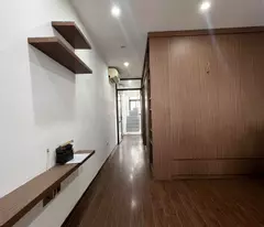 Chính chủ gửi bán tập thể Quan Hoa, Cầu Giấy, tầng 4+5, nhà mới 3 ngủ đủ công năng