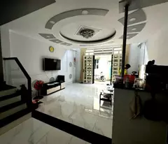 BÁN NHÀ 5 TẦNG - GẦN MẶT TIỀN PHAN XÍCH LONG - NGANG 5M SIÊU HIẾM - NHỈNH 7 TỶ