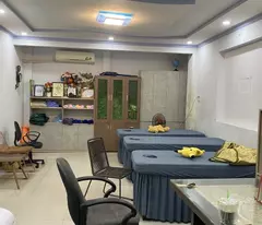 Nhà chính chủ Phùng tá chu Quận Bình Tân - 99m2 - bề Ngang 9m hẻm xe hơi vào tới nhà - giá 9 tỷ