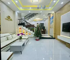 Bán nhà mặt phố Nguyễn Tư Giản, Gò Vấp, 65m², 7 tỷ, 3PN, 3WC, sổ đỏ