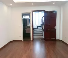 BÁN NHÀ 5 TẦNG KHÚC THỪA DỤ, 34,8M2, NGÕ NÔNG, ĐI BỘ RA PHỐ. 6,5 TỶ