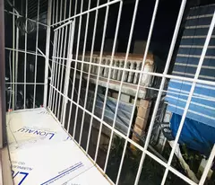 Gia đình cần bán CH tập thể Lê Gia Định 60m2, nhà đẹp ở ngay. Hơn 2 tỷ