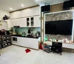 5.xx tỷ bán nhà bạch mai 5 tầng long lanh ở ngay hai bà trưng