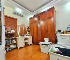 Bán Gấp Nhà Đẹp Dân Xây Nguyễn Khánh Toàn, Cầu Giấy, 42m 6 tầng, 10 tỷ, Dòng Tiền 500 triệu