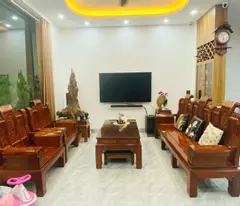 Chính chủ bán 80m2 nhà 3,5 tầng ngay cạnh CC Ecohomes Phúc Lợi. Cách đường ô tô đỗ 50m