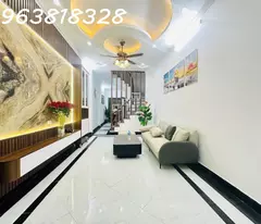 TRUNG TÂM NAM TỪ LIÊM - Ô TÔ CÁCH NHÀ 10M - 30M RA Ô TÔ TRÁNH - NHÀ DÂN XÂY KIÊN CỐ CHẮC CHẮN.-