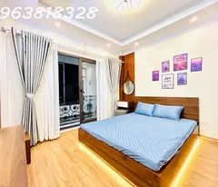TRUNG TÂM NAM TỪ LIÊM - Ô TÔ CÁCH NHÀ 10M - 30M RA Ô TÔ TRÁNH - NHÀ DÂN XÂY KIÊN CỐ CHẮC CHẮN.-