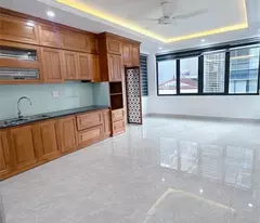 PHÂN LÔ VỈA HÈ THANG MÁY 7 TẦNG - OTO TRÁNH NHAU VỊ TRÍ VIP - TOÀ NHÀ VĂN PHÒNG VỪA Ở VỪA CHO THUÊ