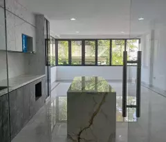 Bán nhà ngõ Kim mã, diện tích 63m2 xây 7 tầng thang máy