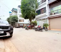 Xuân phương Nam Từ Liêm: Phân lô, vỉa hè, oto tránh 6 tầng thang máy nhỉnh 12 tỷ