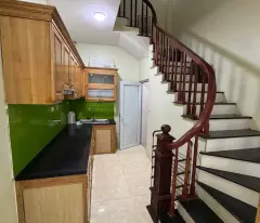 Bán nhà phố Cầu Giấy 35m2 5 tầng full nội thất giá 7 tỷ