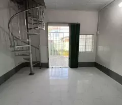 E CẦN BÁN GẤP CĂN NHÀ HẺM NGUYỄN THỊ ĐỊNH, P VĨNH HIỆP RẠCH GIÁ KIÊN GIANG. ( CÁCH CẦU NGUYỄN VĂN