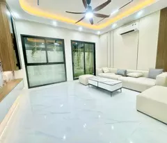 A. Nguyễn Trãi, TX, Nhà đẹp, View đẹp, 68m2x5T, 13.8T
