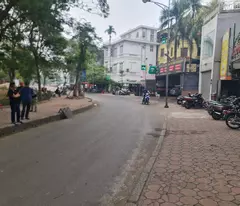24.x tỷ bán nhà mặt phố hồ 3 mẫu 5 tầng lô góc ô tô dừng đỗ kinh doanh ngày đêm đống đa