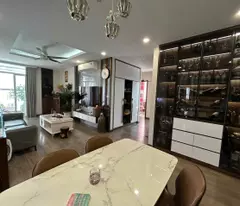 Bán căn hộ cao cấp tòa C chung cư 789 Mỹ Đình, 3 ngủ, 3 thoáng, full đồ xịn đẹp
