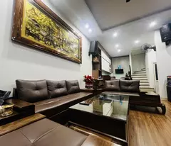 Bán nhà Phố Hào Nam_Nội thất xịn đẹp_Vị trí đẹp hiếm_37mx5T_Giá: 7.9Tỷ.