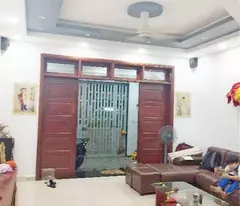 Mặt tiền xe hơi 5x17 Lê Bôi 4 tầng chỉ 8 tỷ 2