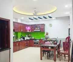 Mặt tiền xe hơi 5x17 Lê Bôi 4 tầng chỉ 8 tỷ 2