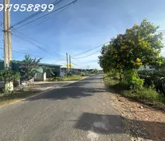 Bán 579m2 đất thổ cư 3 mặt tiền Đinh Công Tráng, thị xã LaGi gần Biển giảm giá 40%