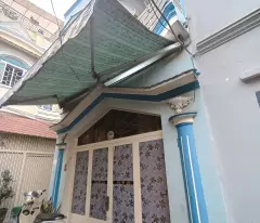 Bán nhà khu HimLam quận 7, hẻm 4m, ở ngay , 4,2m x 6m.