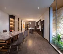 TOÀ APARTMENT MẶT PHỐ YÊN HOA - VIEW BAO TRỌN HỒ TÂY - DOANH THU KHỦNG >600 TRIỆU/ THÁNG - TOÀ XÂY
