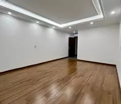 Cơ Hội Sở Hữu Nhà 7 Tầng Khu VIP Cầu Giấy, 50m2, Gara Ô tô - Chỉ 18 Tỷ