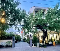 Villa & Hotel ,nhà hàng  3 tầng phố tây đi bộ Nguyễn Tri Phương -Hội An - Giá chỉ 48,5 tỷ.