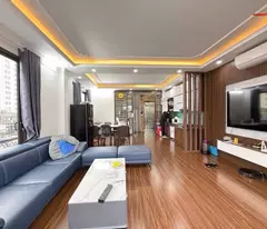 Nhà Đẹp Thượng Thanh - Diện Tích 41m² - Mặt Tiền Siêu Rộng - Ô Tô Ngủ Trong Nhà