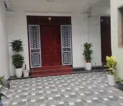TRUNG TÂM TIỆN ÍCH HÀ ĐÔNG. CẠNH PHỐ LÊ LỢI, LÊ HỒNG PHONG. QUANG TRUNG . DIỆN TÍCH 56M X 4 TẦNG .