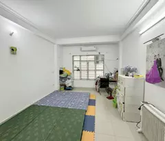 Bán nhà siêu vip Định Công, Hoàng Mai, ô tô qua cổng, 34m2, 6.6 tỷ
