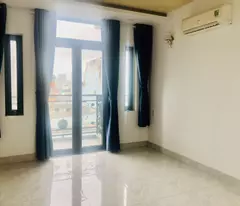 Bán nhà 180m², 3 tầng, 15PN, 15WC, Linh Xuân, Thủ Đức, 8.6 tỷ