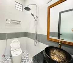 Nhà mới 2 tầng hẻm Hải Đức full nội thất ngay TTTP gần Biển Nha Trang. Giá cực tốt
