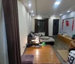 bán căn hộ tập thể phố thi sách 3PN view phố hai bà trưng