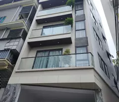 BÁN NHÀ NGUYỄN VĂN LINH-LONG BIÊN 11.5 TỶ 56m, 6 TẦNG THANG MÁY, MT 7.6m, LÔ GÓC, Ô TÔ TRÁNH.