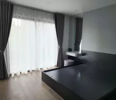 BÁN NHÀ NGUYỄN VĂN LINH-LONG BIÊN 11.5 TỶ 56m, 6 TẦNG THANG MÁY, MT 7.6m, LÔ GÓC, Ô TÔ TRÁNH.