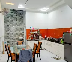 BÁN NHÀ CHỈ 1 SẸC Ở LÊ VĂN QUỚI, ĐƯỜNG NHỰA 10M BÌNH TÂN , 65M2, 2 TẦNG