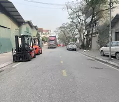 Cần bán 175m2 đất thổ cư, đang cho thuê tại mặt đường 17m Phố Hoa Động, Cự Khối, Long Biên