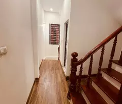 BÁN NHÀ CẦU GIẤY 35M2 X 5 TẦNG 7.5 TỶ - VỊ TRÍ ĐẮC ĐỊA