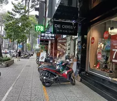 Cho thuê nhà mặt tiền 1 trệt,1 lầu khu thương mại dịch vụ cao cấp Đ3/2
