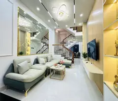 Bán nhà Phố Vương Thừa Vũ, 38m2, 4 tầng, ngay gần Ngã Tư Sở