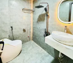 Siêu Đỉnh Mỹ Đình, Nam Từ Liêm diện tích 40m2, mặt tiền 3.8m, nhà đẹp gần phố, ở ngay