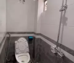 Bán nhà 3 tầng, 40m², ngõ Chu Văn An, TP Thái Bình - 2.3 tỷ