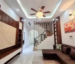 Bán nhà Phố Hào Nam_Ngõ ô tô tránh_Trước nhà sân chơi 400 mét vuông_50mx4T_Giá: 10 Tỷ.